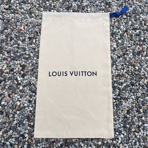 Louis Vuitton Medium Drawstring Dust Bag